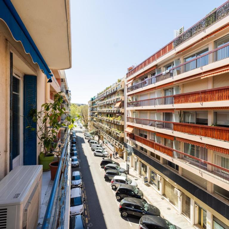 3 pièces, Plage & Vieil Antibes à pied - Apartment mit 2 Schlafzimmern - 16