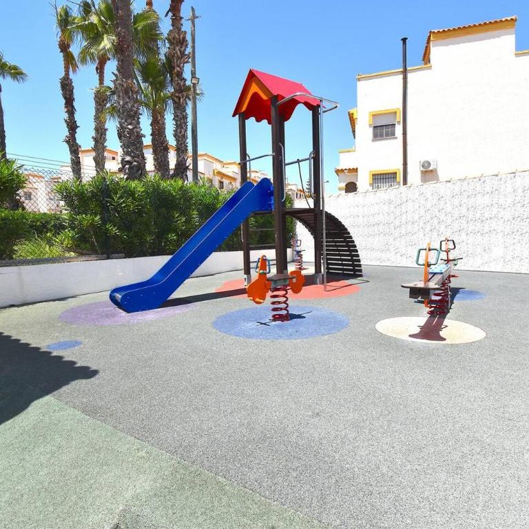 Beautiful home on Altomar 1, Gran Alacant - R45 - Three-Bedroom House - 23