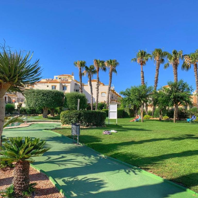Beautiful home on Altomar 1, Gran Alacant - R45 - Three-Bedroom House - 26