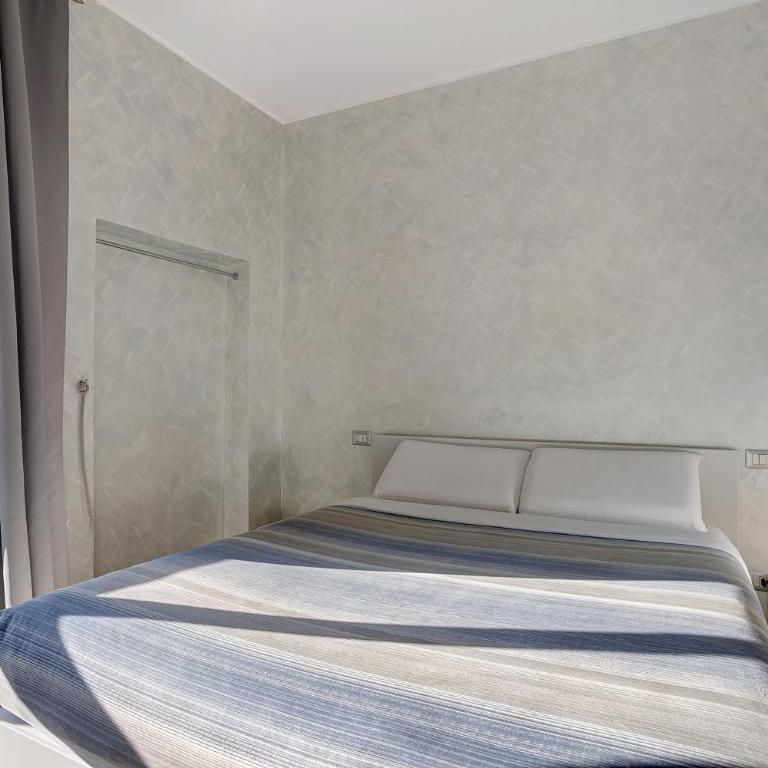 Smart Central Apartments - Milan - Superior One-Bedroom Apartment with Balcony - 5