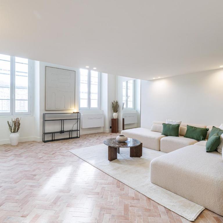 20 QUAI LUNEL - Loft vue Port de Nice - 2 suites mezzanine - Climatise - Appartement 2 Chambres avec Vue sur le Port - 38