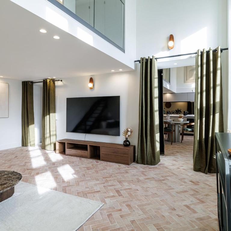 20 QUAI LUNEL - Loft vue Port de Nice - 2 suites mezzanine - Climatise - Appartement 2 Chambres avec Vue sur le Port - 39