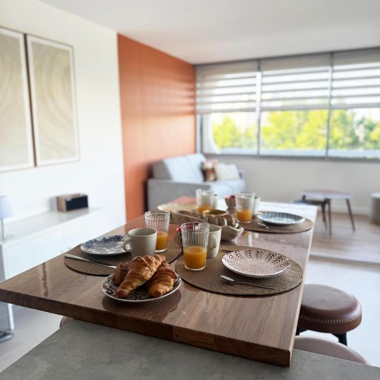 Cocon à 2 min A Pied de la Plage Terrasse Parking - Two-Bedroom Apartment - 16