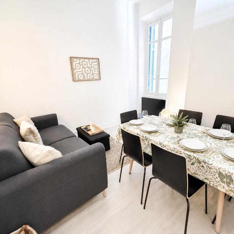 MARE Spacieux 3T cœur de Menton Charme de l'ancien parking - Two-Bedroom Apartment - 3