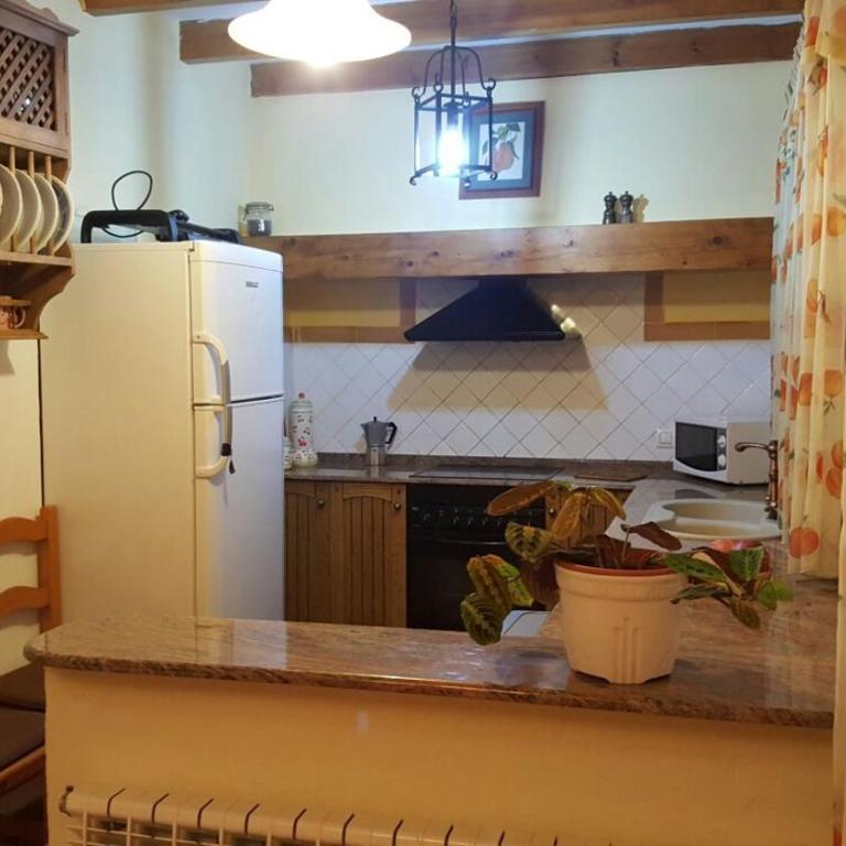 Casa Fuente De La Argamasa - Three-Bedroom House - 28