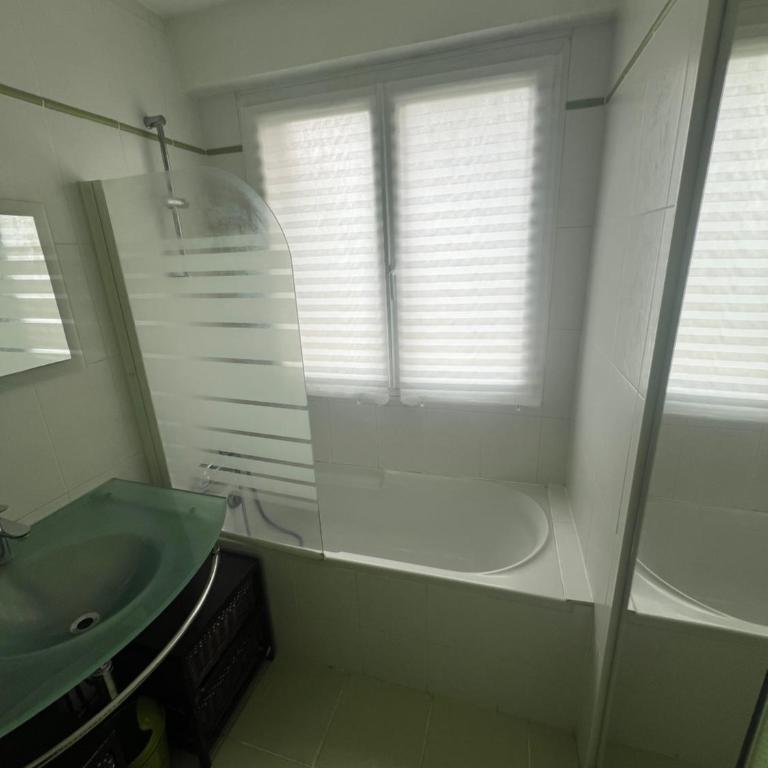 La Vie en Rose - 8 people - Wi-Fi - parking - Appartement 2 Chambres - 7