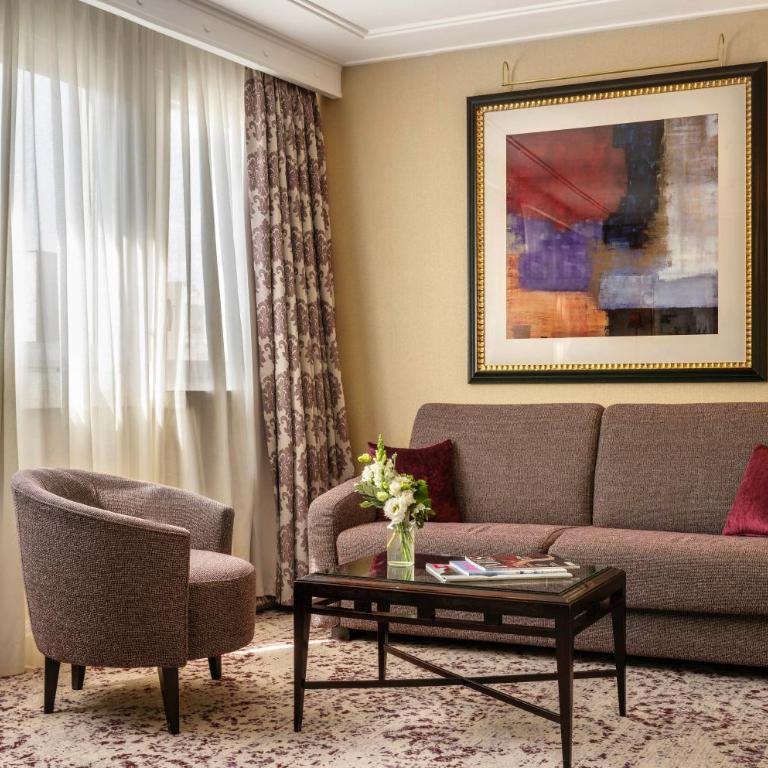 Warwick Paris Champs-Elysées - Suite Junior Lit King-Size - 7
