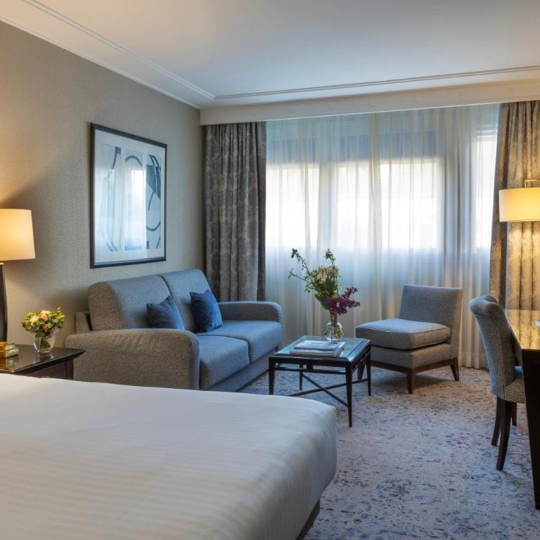 Warwick Paris Champs-Elysées - Chambre Lit King-Size Exécutive - 1