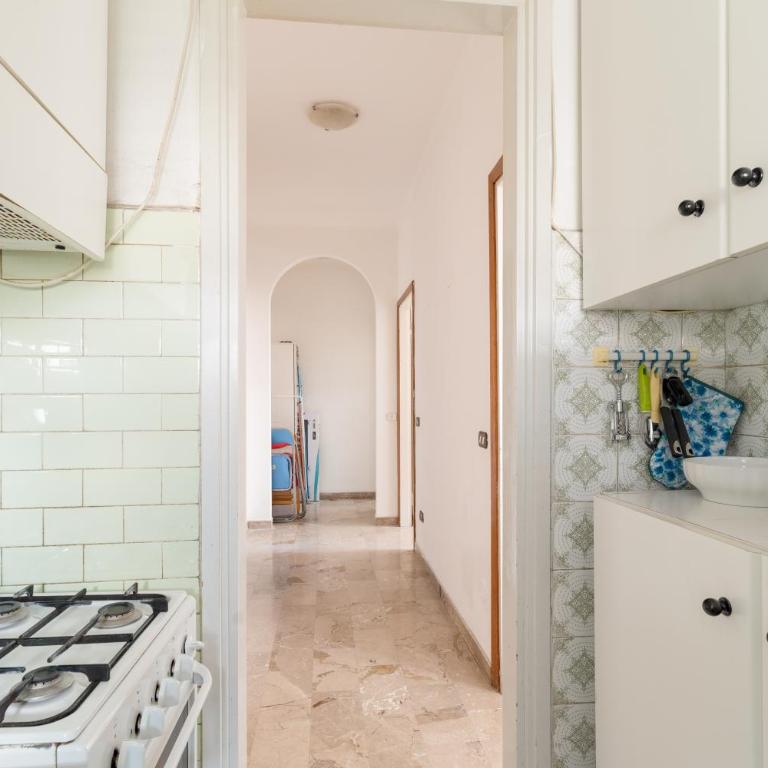 GuestHost - Comfy Balcony Flat steps from Navigli - Appartamento con 1 Camera da Letto - 12