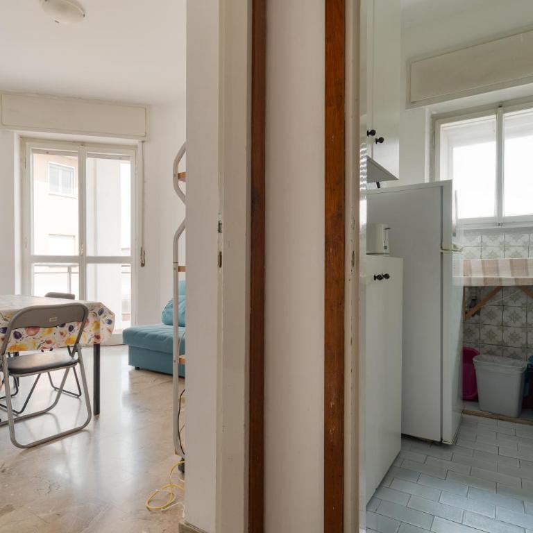 GuestHost - Comfy Balcony Flat steps from Navigli - Appartamento con 1 Camera da Letto - 11