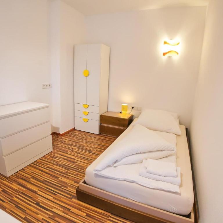 EK-Living - Apartment mit 4 Schlafzimmern - 10