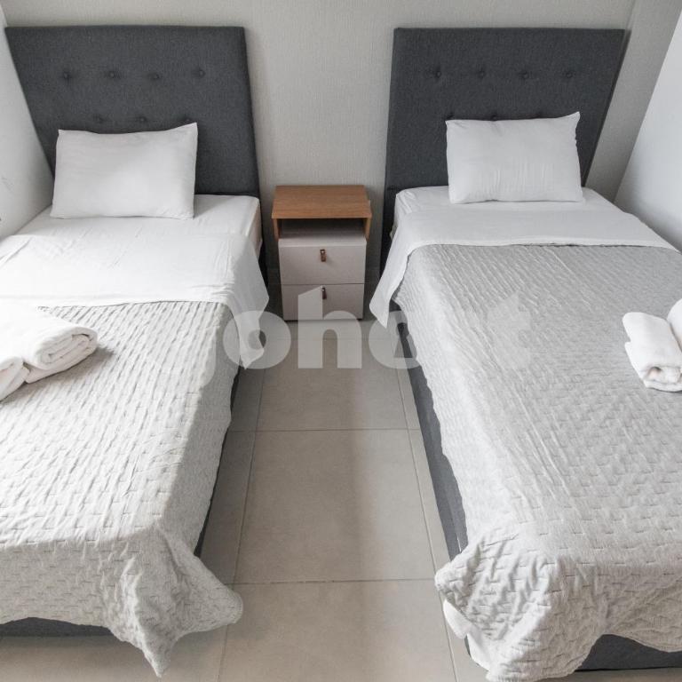 Brand New 2 bed apt in Molas Lopez - Apartment - 24