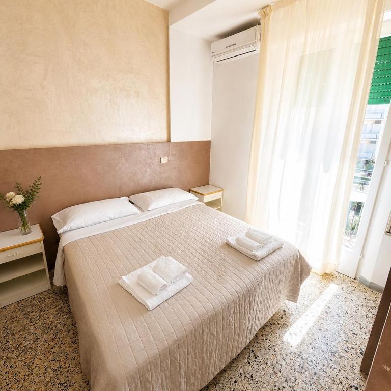 Hotel Trieste RICCIONE - Economy Double Room - 4