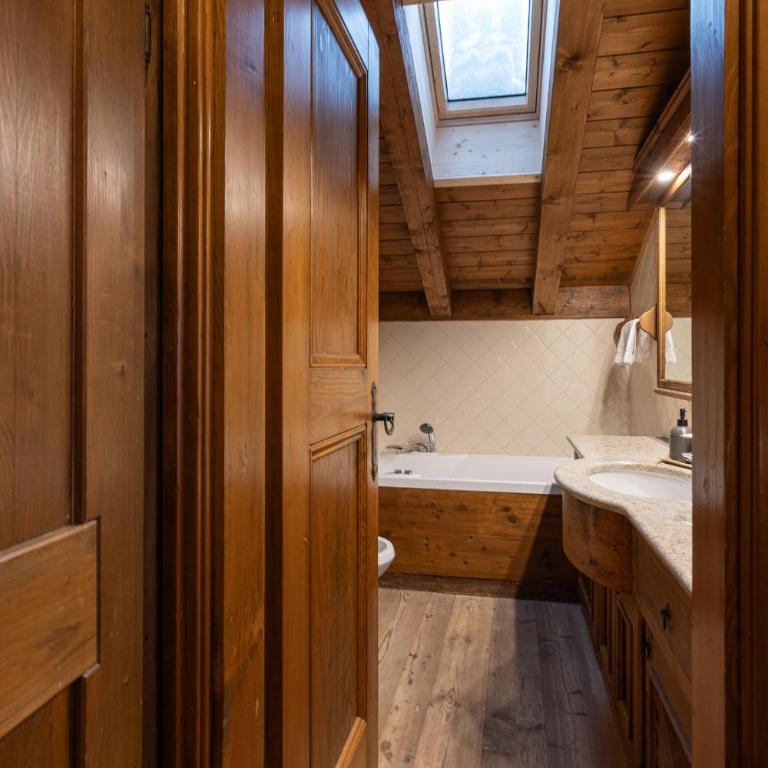 Casa Puntanera 2, charming in Cortina d Ampezzo - Apartment mit 4 Schlafzimmern und einem Balkon - 9