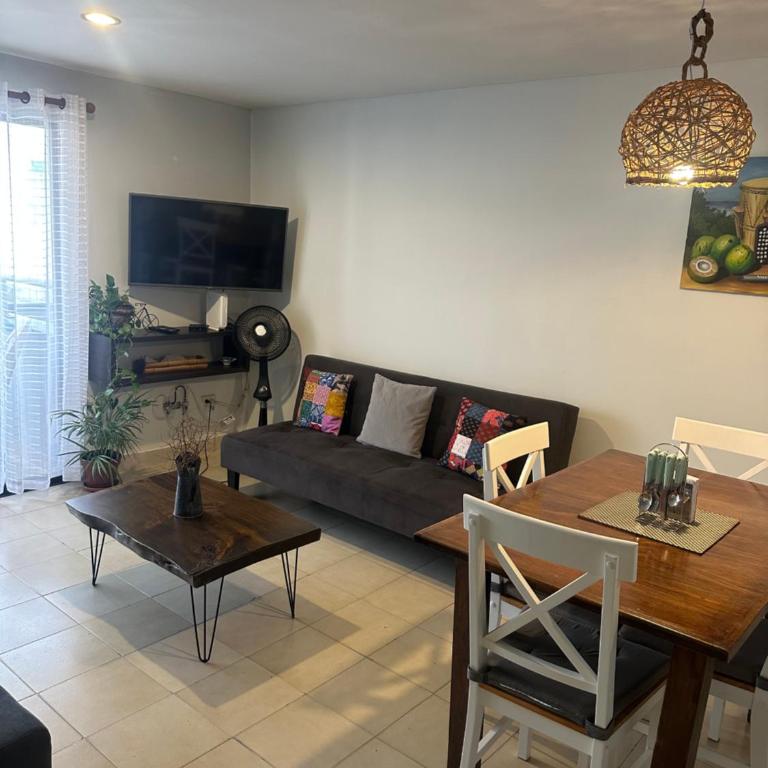 Edificio Portofino - Two-Bedroom Apartment - 13