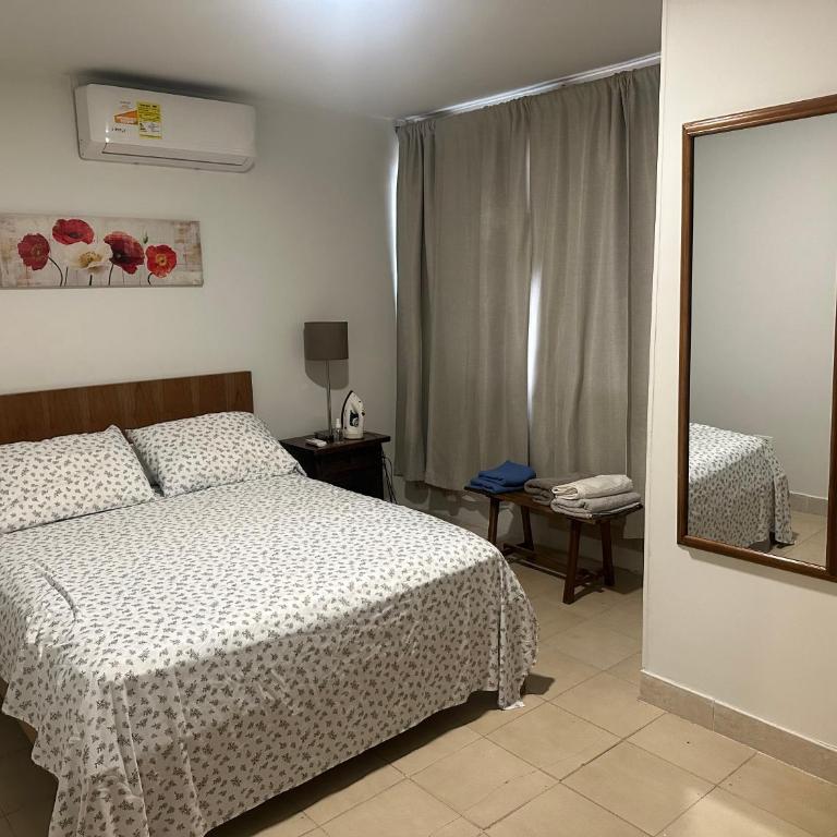 Edificio Portofino - Two-Bedroom Apartment - 17