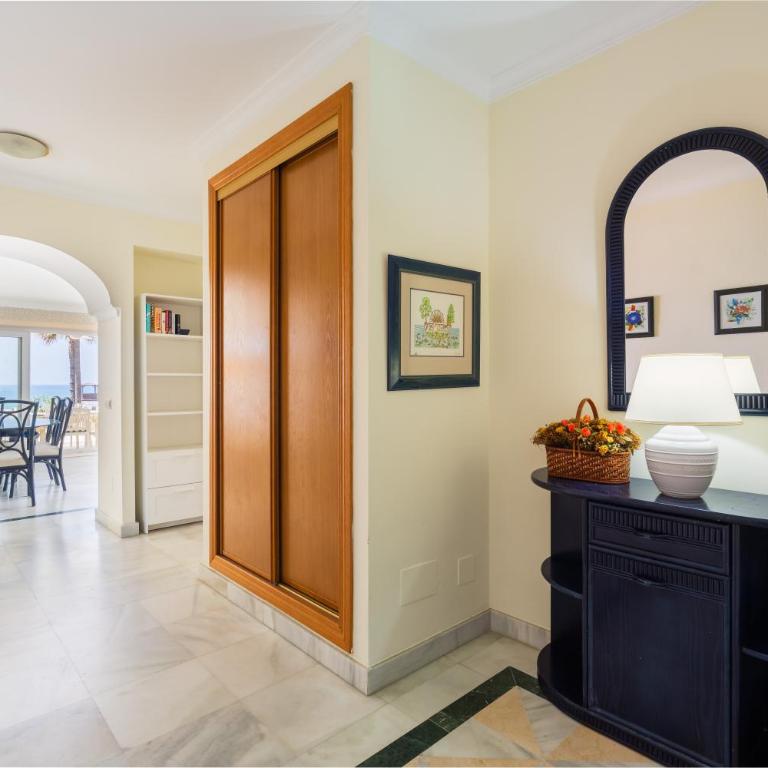 Sea View at White Pearl Beach II, Elviria, Marbella - Apartamento de 2 dormitorios - Frente al océano - 6