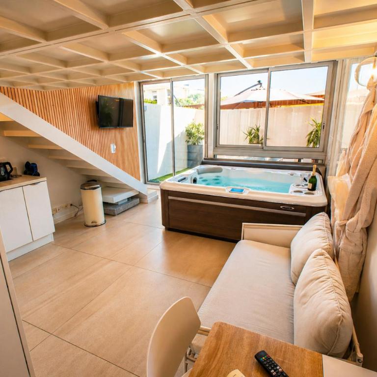 Villa Bono Romantic Suite & Private Jacuzzi - Appartement 1 Chambre - 12
