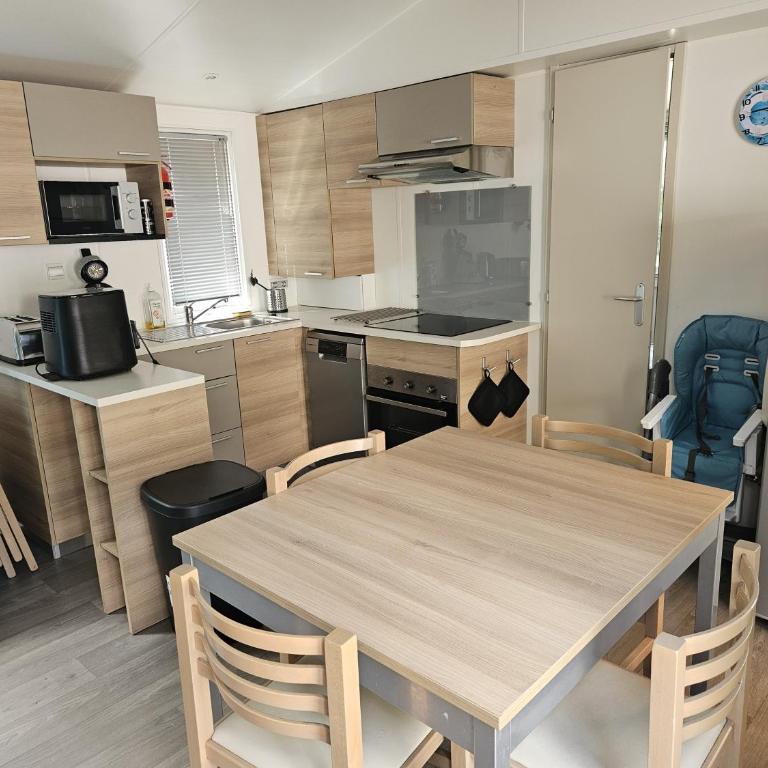 MOBILE HOME CLIMATISE Vias - Mobile Home - 11