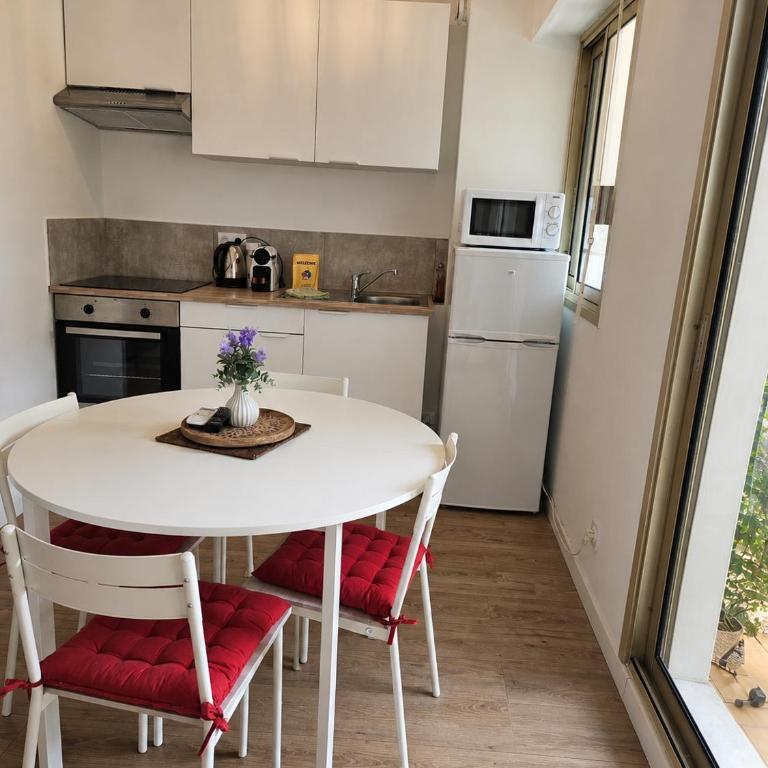Le Rayon d'Antibes - Bright studio with terrace - Apartment with City View - 9