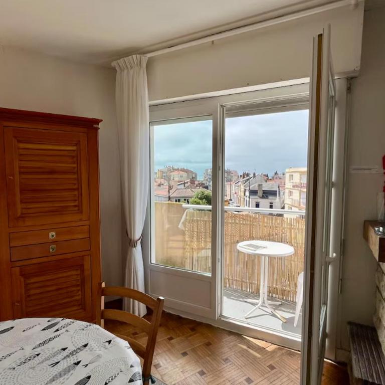 Quartier ARAGO - Appartement spacieux et lumineux - One-Bedroom Apartment - 7