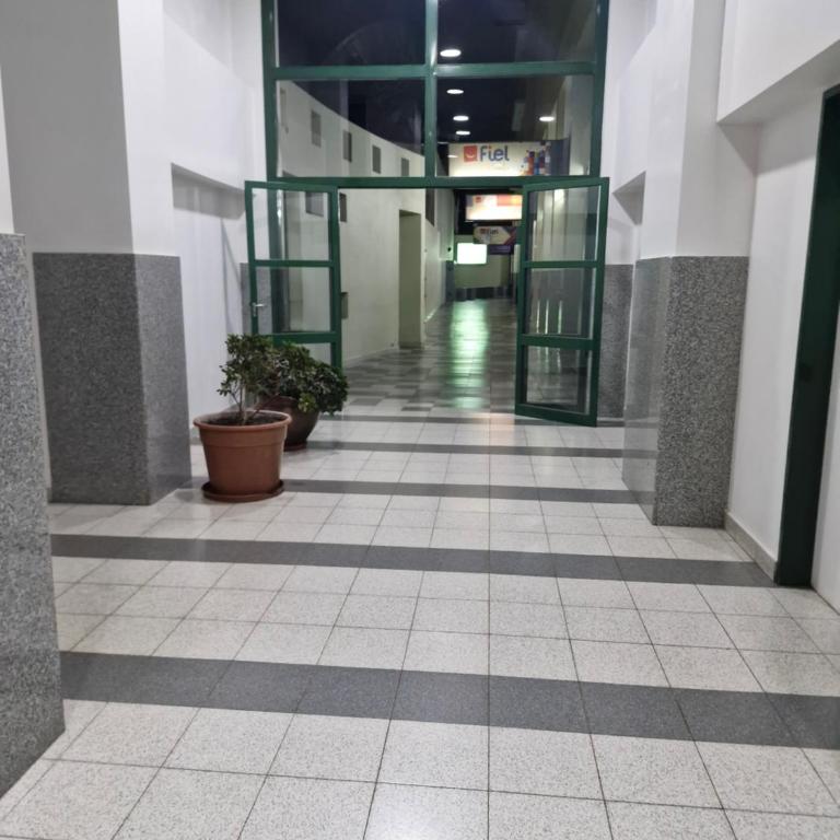 Depto con vista panorámica a Plaza 25 de Mayo - Apartamento de 1 dormitorio - 46