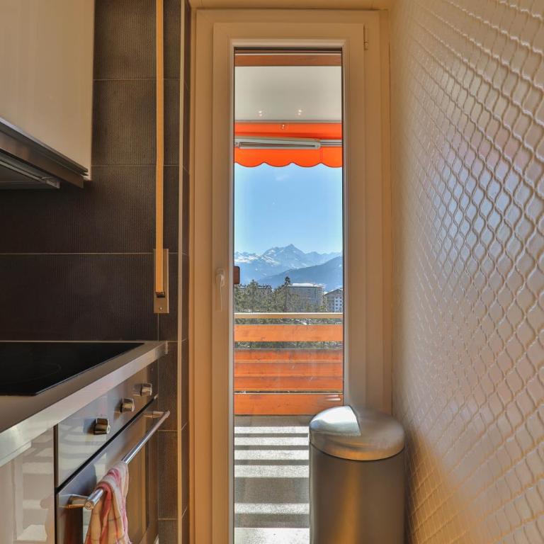 Crans mountain view - One-Bedroom Apartment - 21