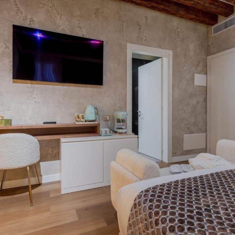 Ares Venice Bed & Relais - Junior Suite con Vista Giardino - 21