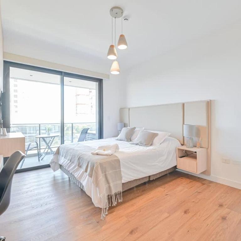 Chic & Cozy Apartment near Shopping del Sol - Deluxe Queen Studio - 5