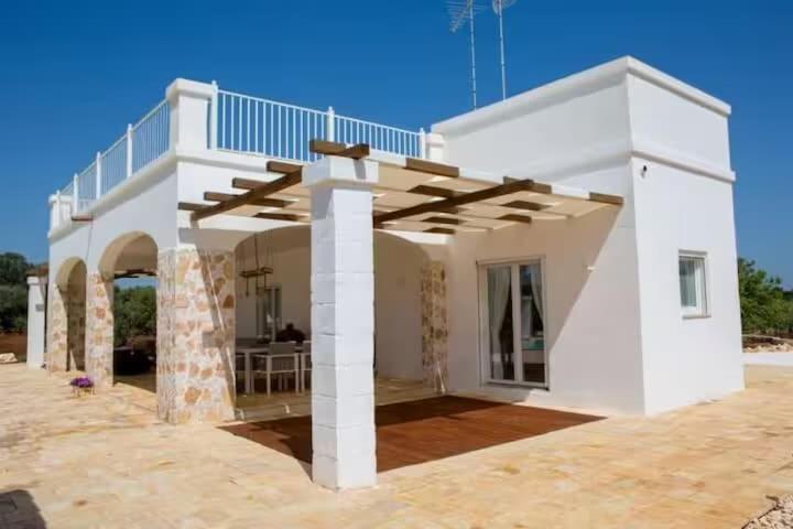 Villa Falgheri - Villa con piscina in Puglia by Itrialuxurystays - Three-Bedroom Villa - 10
