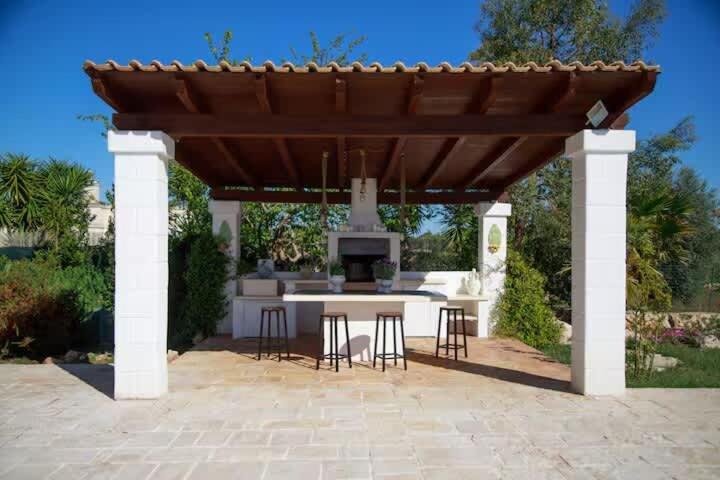 Villa Falgheri - Villa con piscina in Puglia by Itrialuxurystays - Three-Bedroom Villa - 12