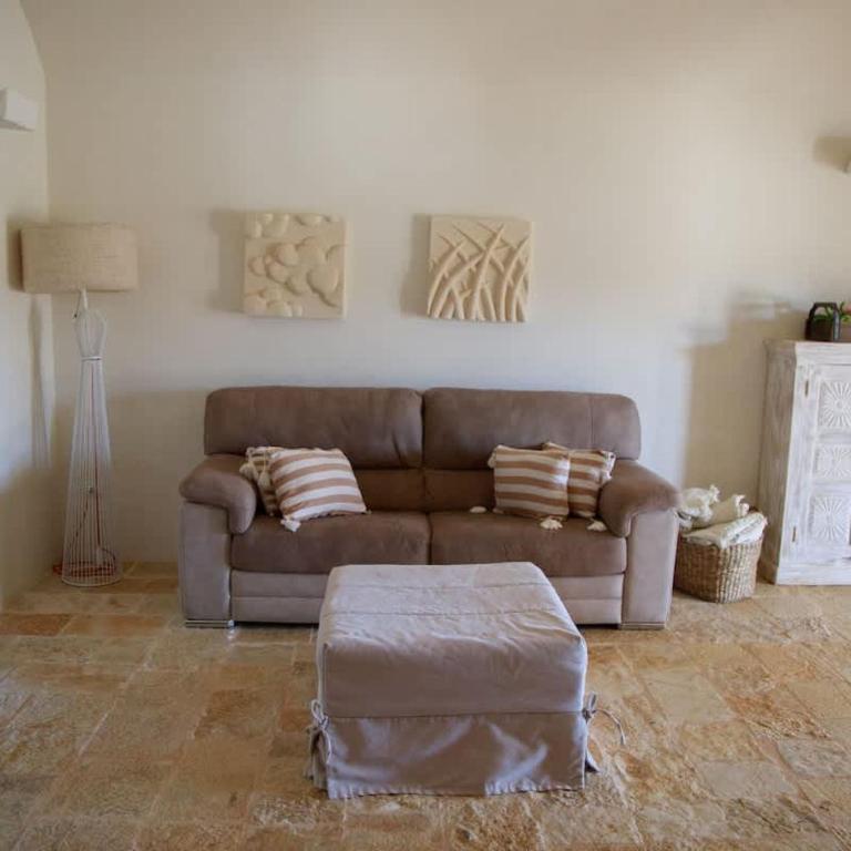Villa Falgheri - Villa con piscina in Puglia by Itrialuxurystays - Three-Bedroom Villa - 21