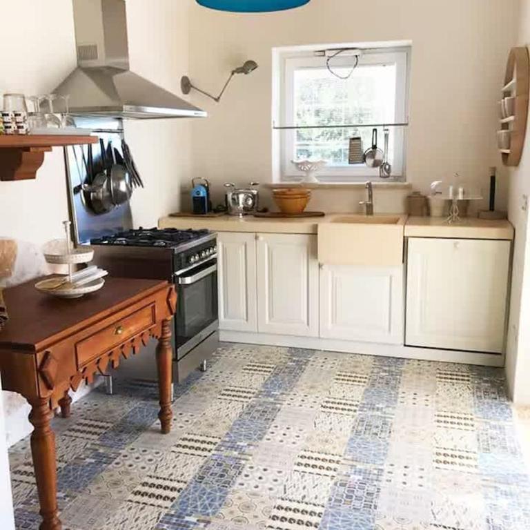 Villa Falgheri - Villa con piscina in Puglia by Itrialuxurystays - Three-Bedroom Villa - 23