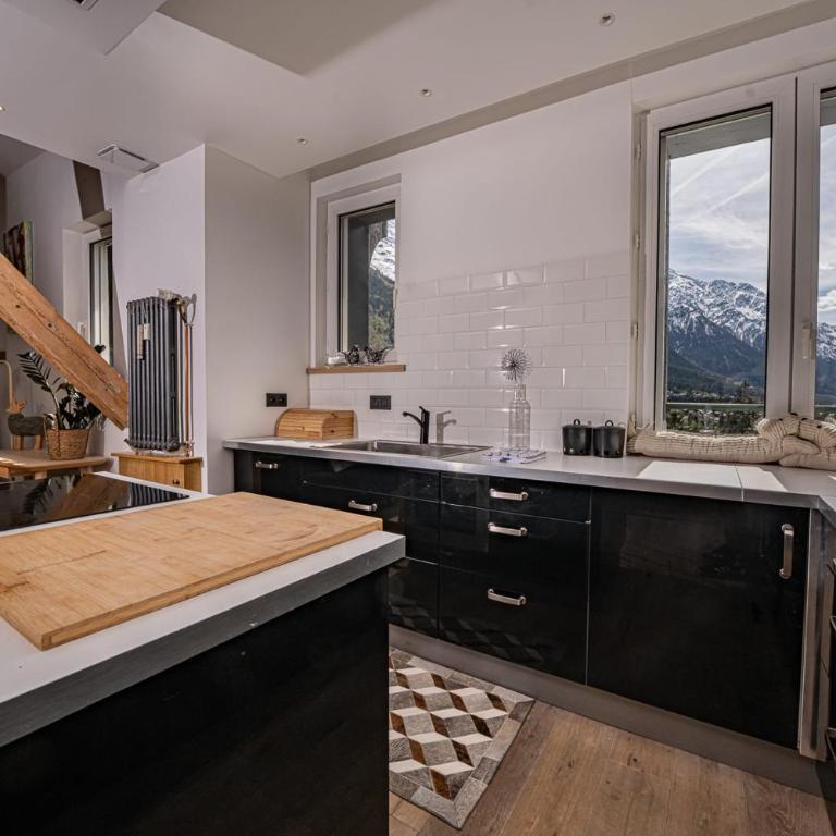 Majestic Panorama - Cozy Fireside Living Overlooking Mont-Blanc - Apartamento - 4