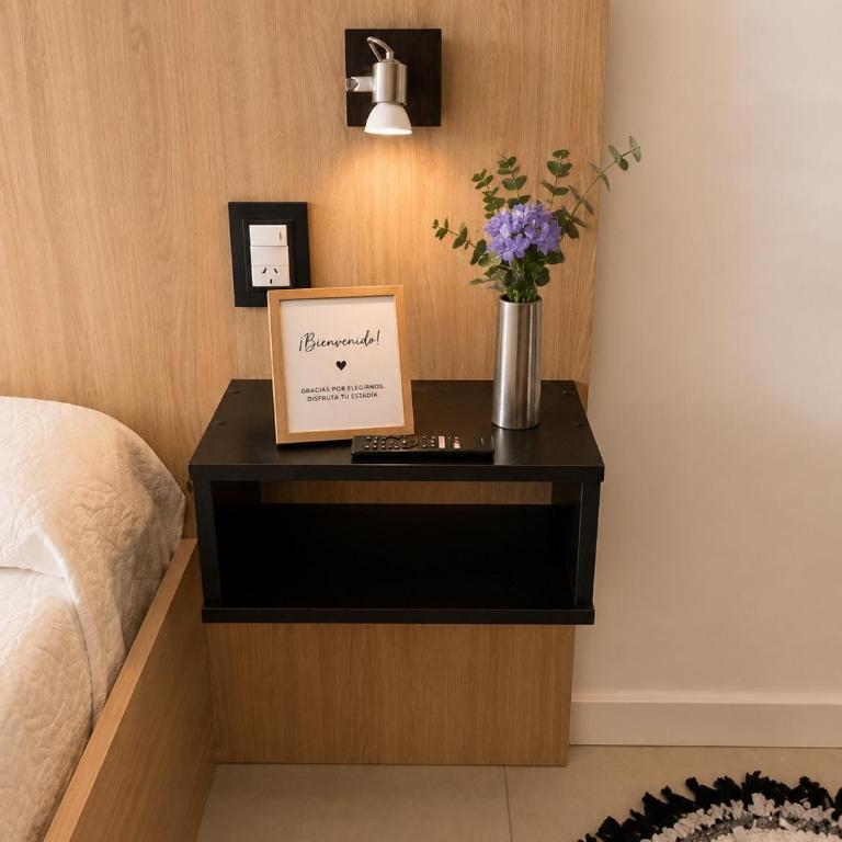 Lezama Park - One-Bedroom Apartment - 12