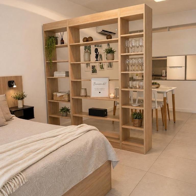 Lezama Park - One-Bedroom Apartment - 1