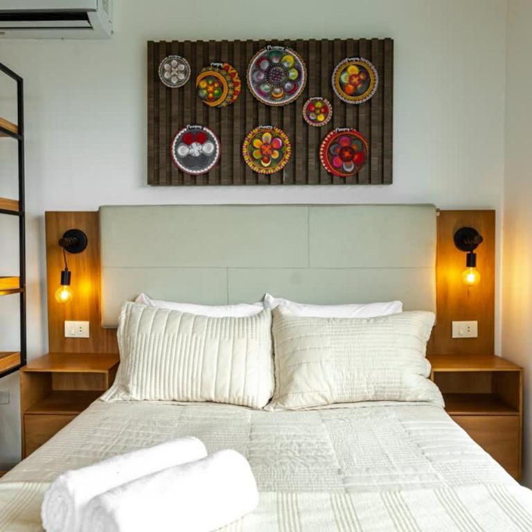 Cozy loft within walking distance of everything - One-Bedroom Apartment - 8