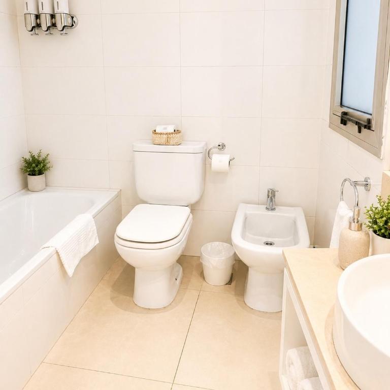Lezama Park - One-Bedroom Apartment - 7