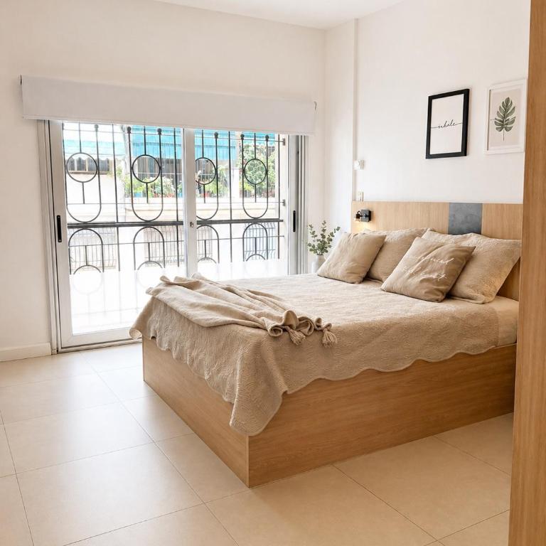 Lezama Park - One-Bedroom Apartment - 22