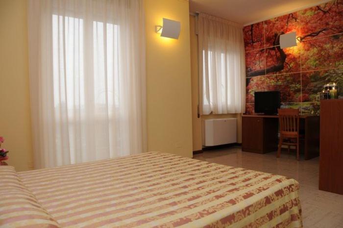 Hotel Industria - Camera Matrimoniale - 1