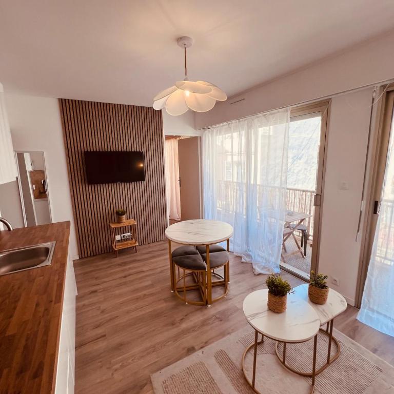 Appartement Cosy avec Terrasse Cannes centre - Apartamento de 1 dormitorio - 1