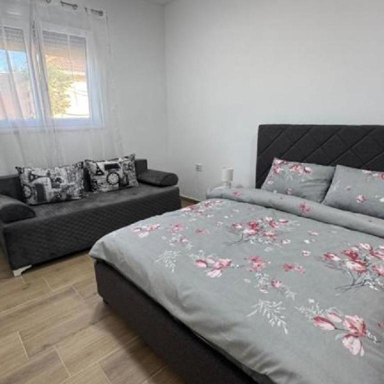 Guest House Lukic - Apartment - 14