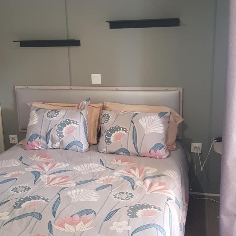 Mobile homes confortables en camping 4 étoiles - Two-Bedroom Apartment - 8