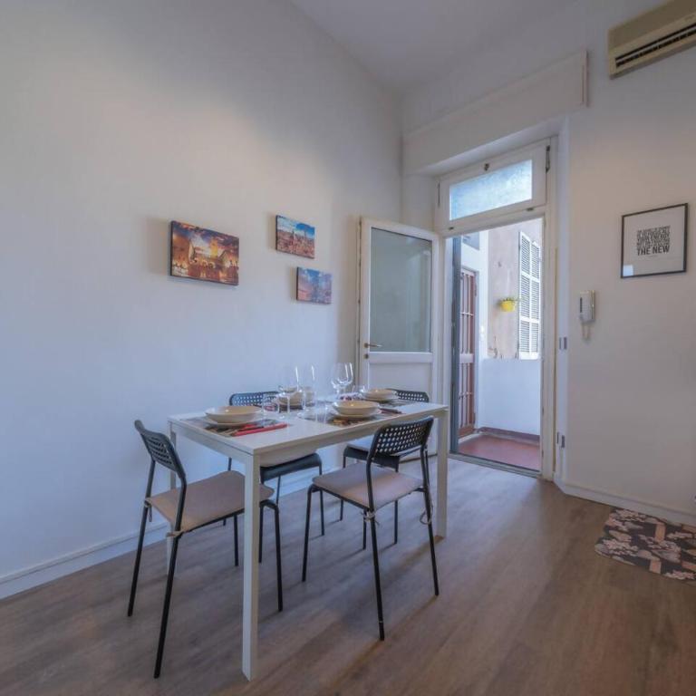 Suite in the Center of Bologna by Synergy Up to 4 Guests - Casa con 1 Camera da Letto - 25