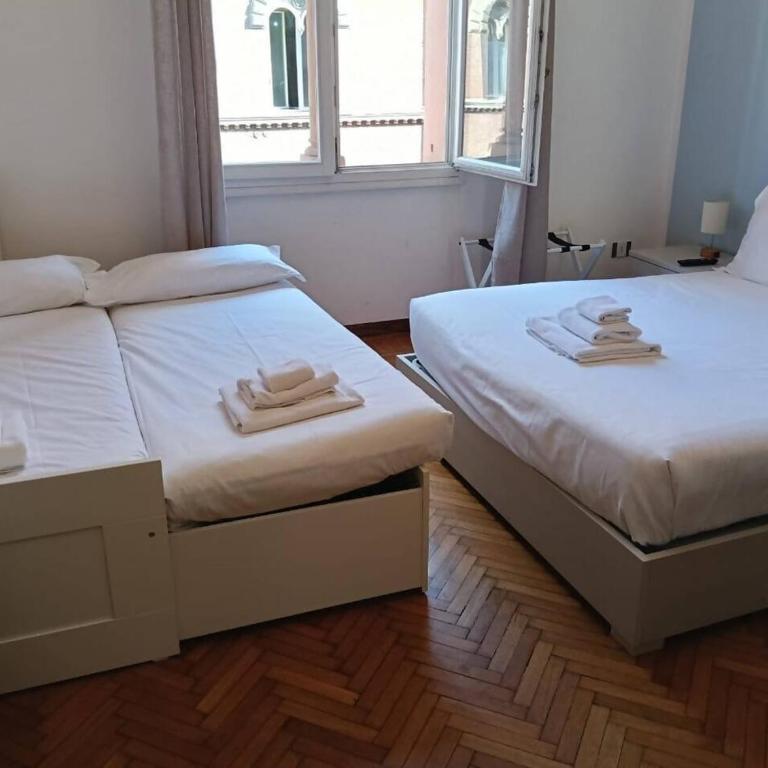 Suite in the Center of Bologna by Synergy Up to 4 Guests - Casa con 1 Camera da Letto - 49