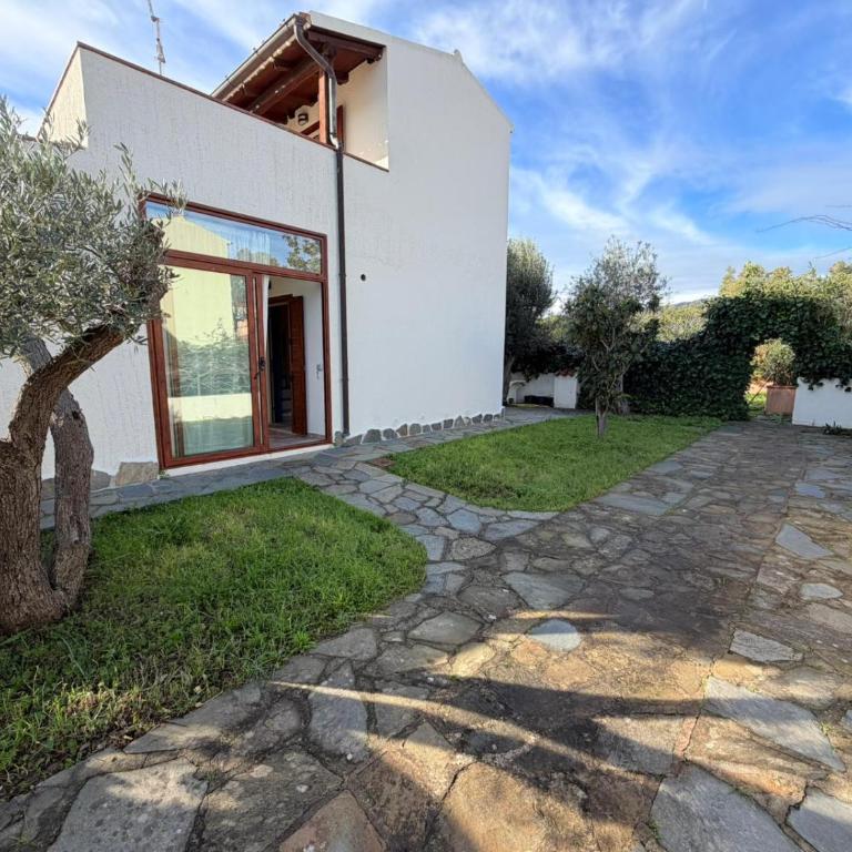 Villa Fiorella - Appartamento con 2 Camere da Letto - 7