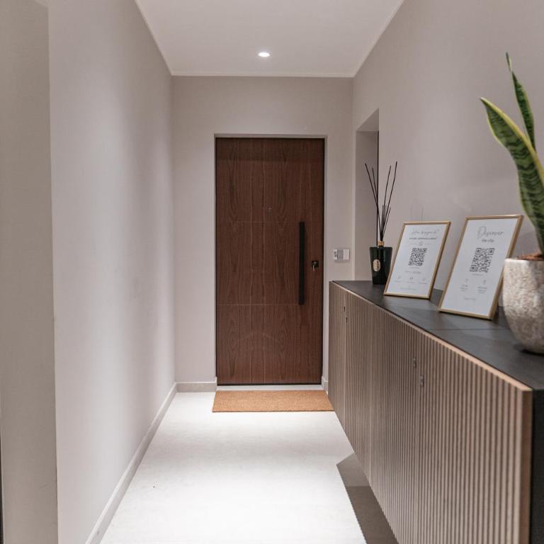 AM156 Bari Apt 239 Modern Urban Suite with Terrace & WiFi - Appartamento Superior con 1 Camera da Letto e Balcone - 29