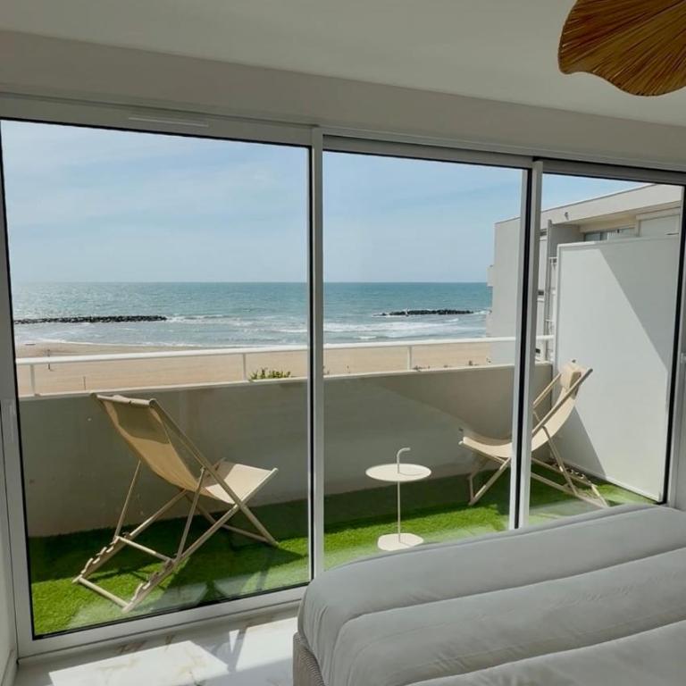 Appartement 4e étage Face à la mer Accès direct plage Parking - Apartamento de 1 dormitorio con balcón y vistas al mar - 9