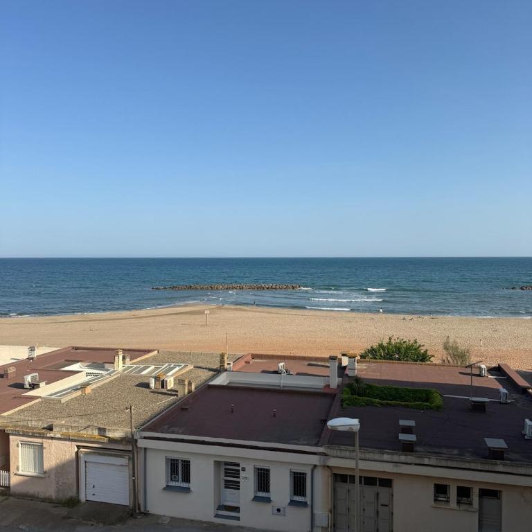 Appartement 4e étage Face à la mer Accès direct plage Parking - Apartamento de 1 dormitorio con balcón y vistas al mar - 35