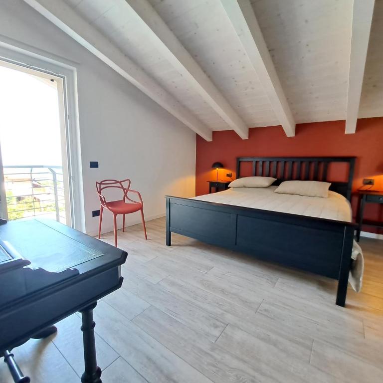 Immobillario - Casa Luna - Appartamento con 2 Camere da Letto e Vista Lago - 7